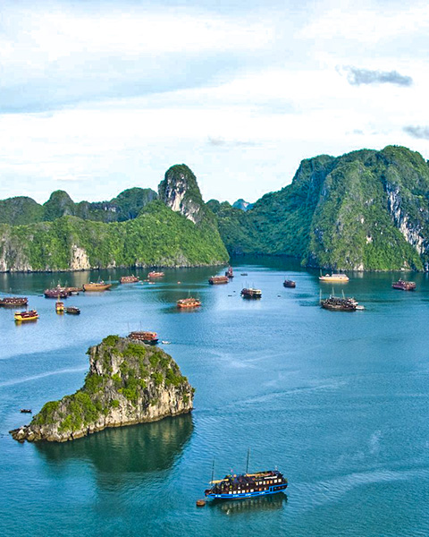 Halong Bay Overnight Cruise 03 Days 02 Nights Private Tour - Go ...